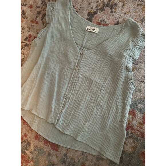 Womens New In Sage Green Set Size Small Button Shirt Ruffle Shorts - Picture 8 of 8